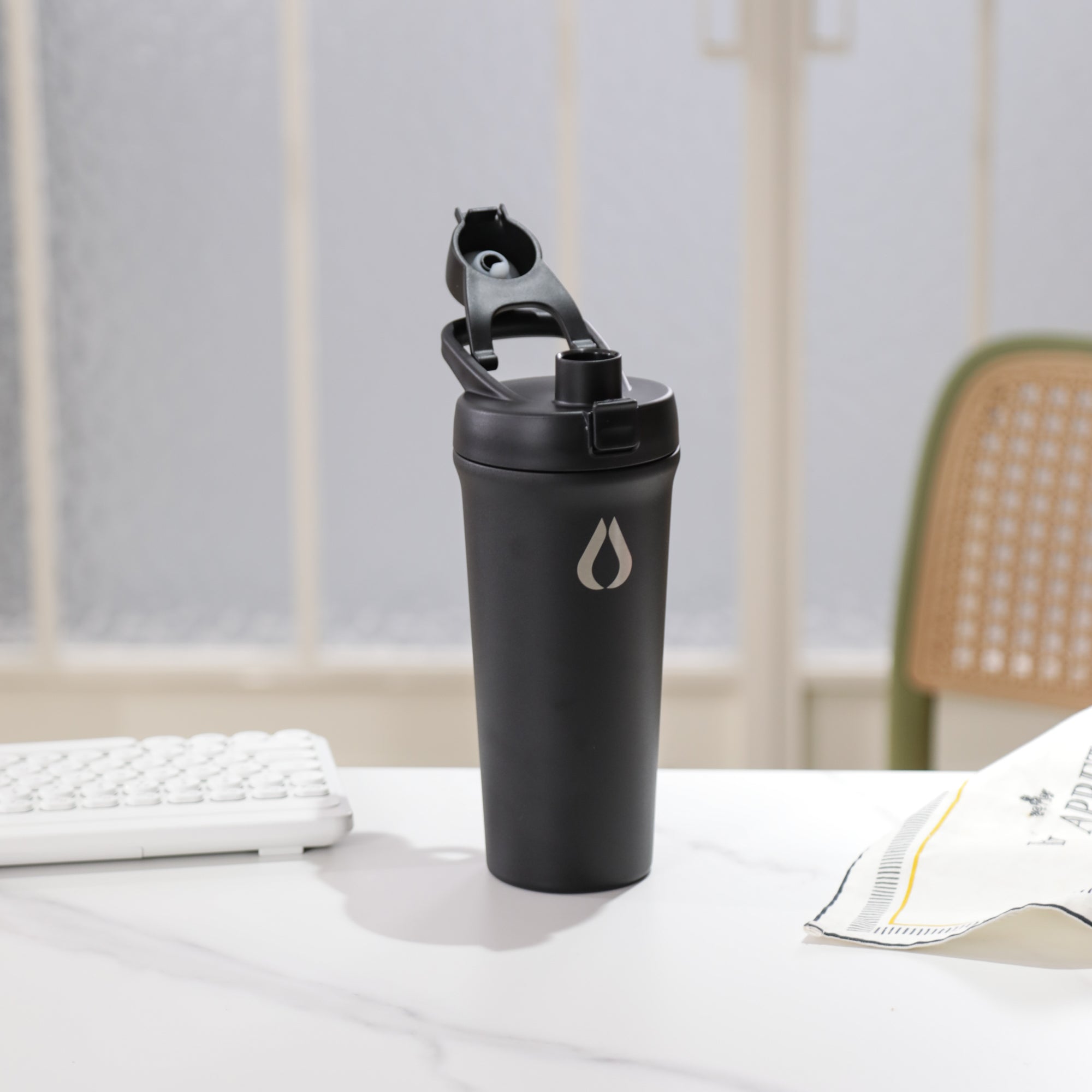 Shaker - 750ML - Zwart